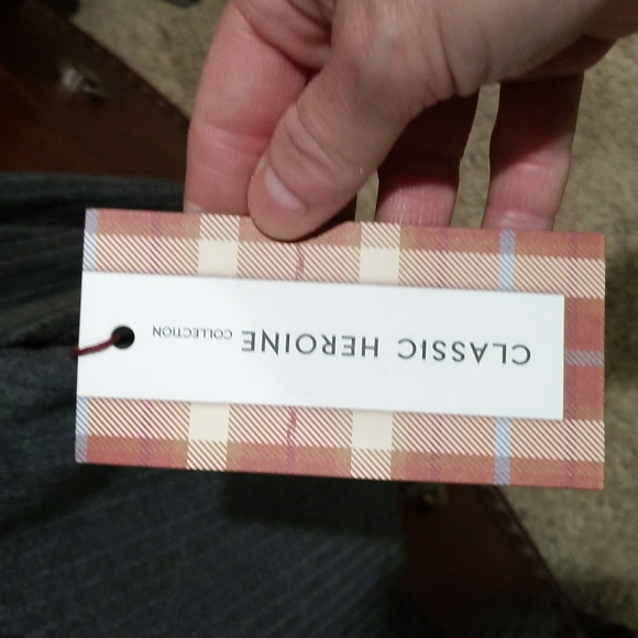 NWT forever 21 sweater - Picture 4 of 6